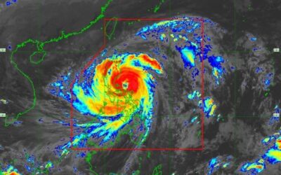 More Areas Under Signal No. 5 as Super Typhoon Uwan Nears Landfall